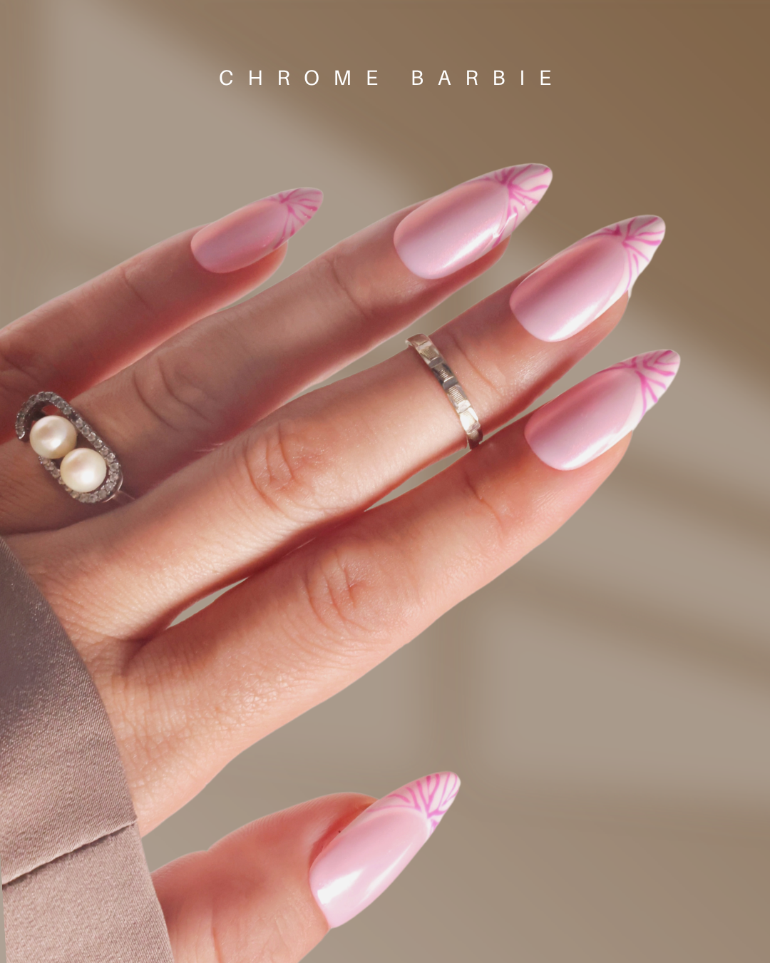 Chrome Barbie – sett med 10 lange mandelformede løsnegler